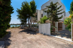 Villa del Bacino by BarbarHouse Torre Lapillo